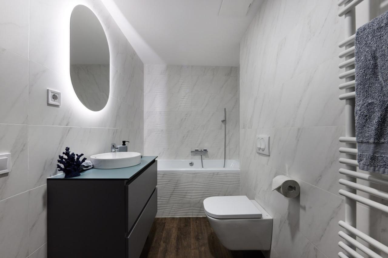 The Amberlyn Suite Hotel Boedapest Buitenkant foto